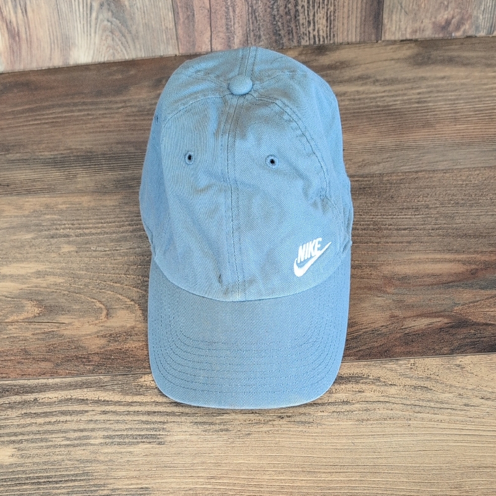 Nike S1ZE Heritage Blue Women's Adjustable Back Hat          T126